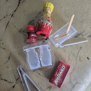 MGA Miniverse Make Mini Treats Hot Tamales